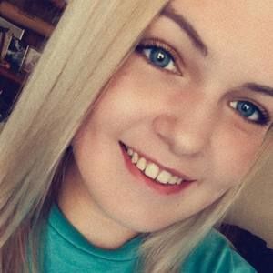 Meet your Posher, Mackenzie